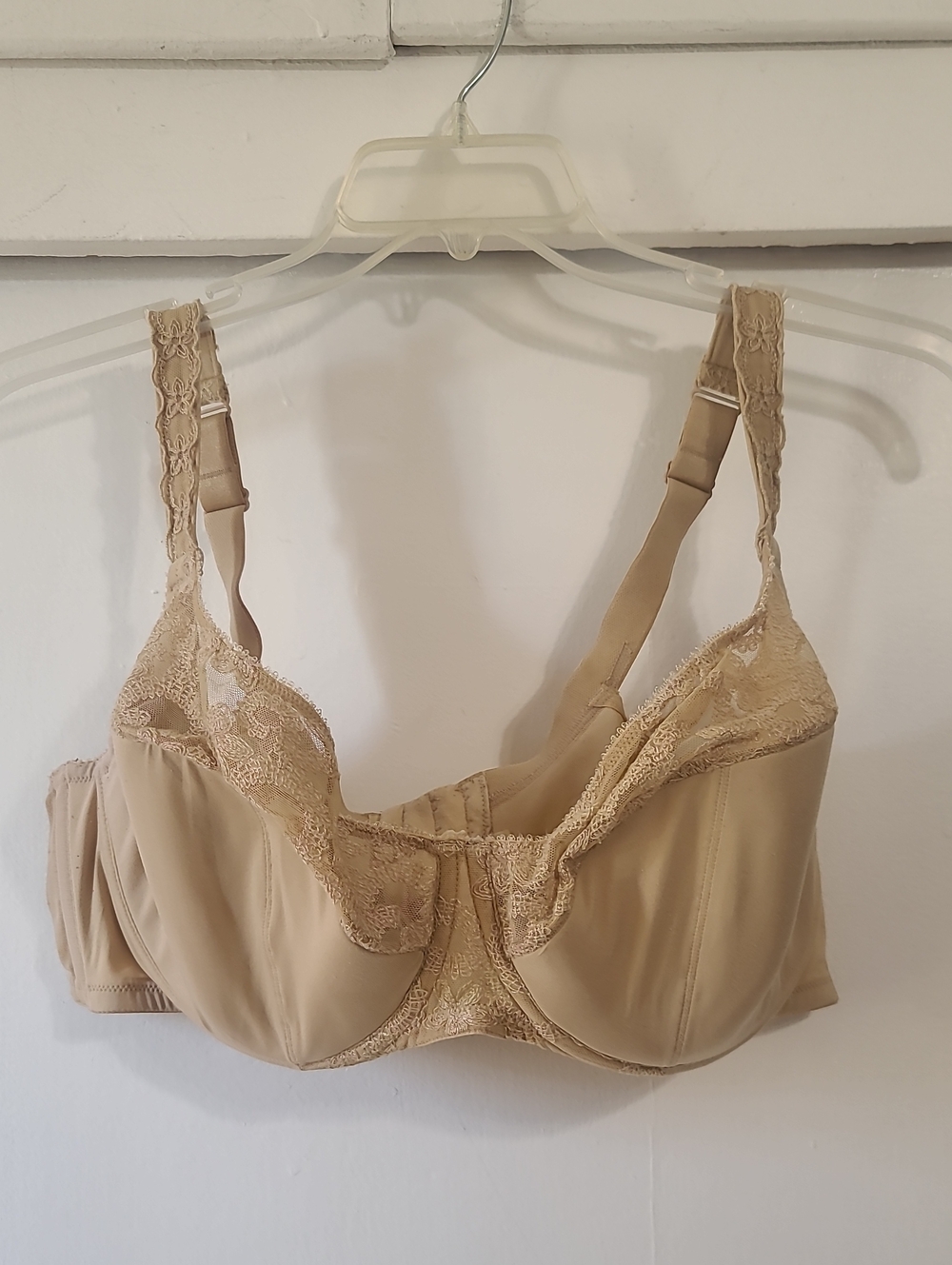 Beige Sexy Lace-Trim Uplift  Underwire Cacique Intimates Bra
